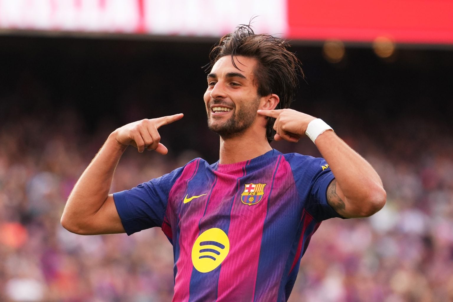 Barcelona open to listening to offers for €50 million-rated forward ...