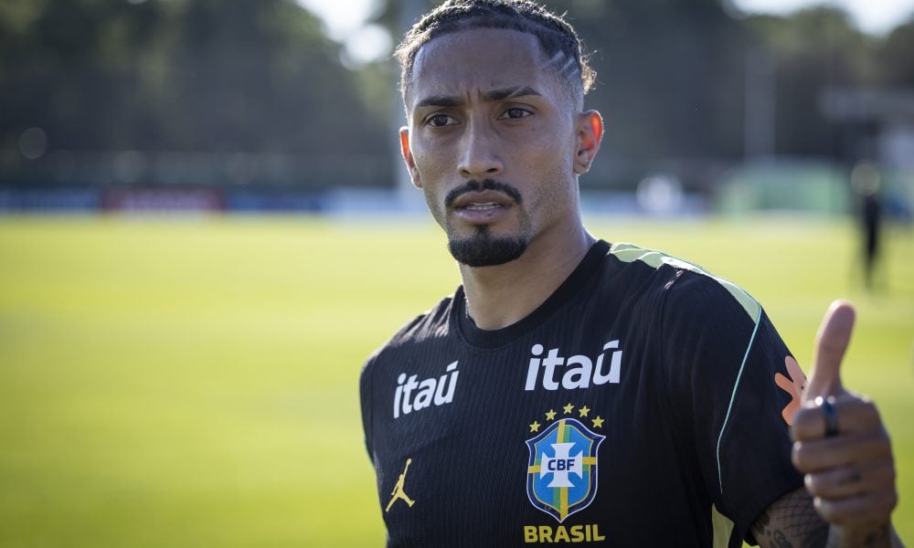 Saudi Arabia interest in Barcelona captain could help fund move for new striker – report