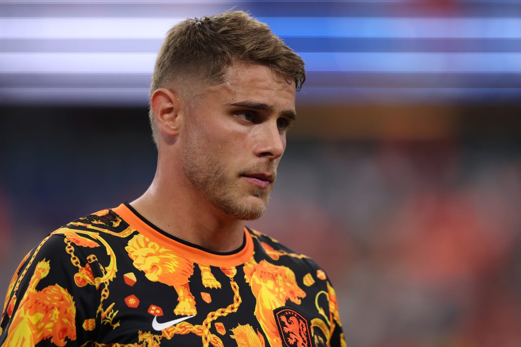 Micky Van De Ven of Netherlands