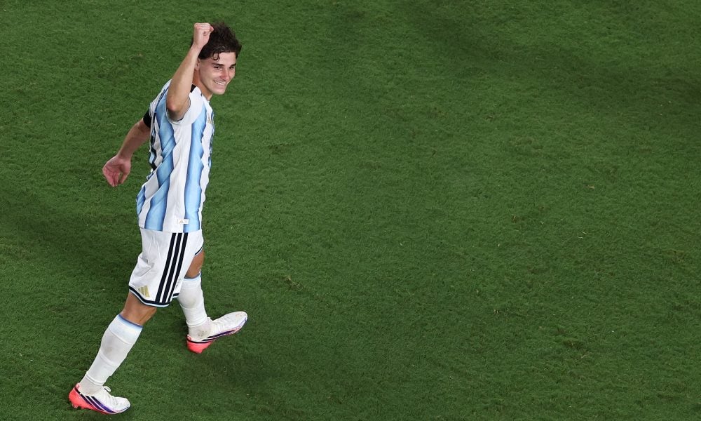 Barcelona set for key meeting with Julian Alvarez’s agents to define transfer strategy – report