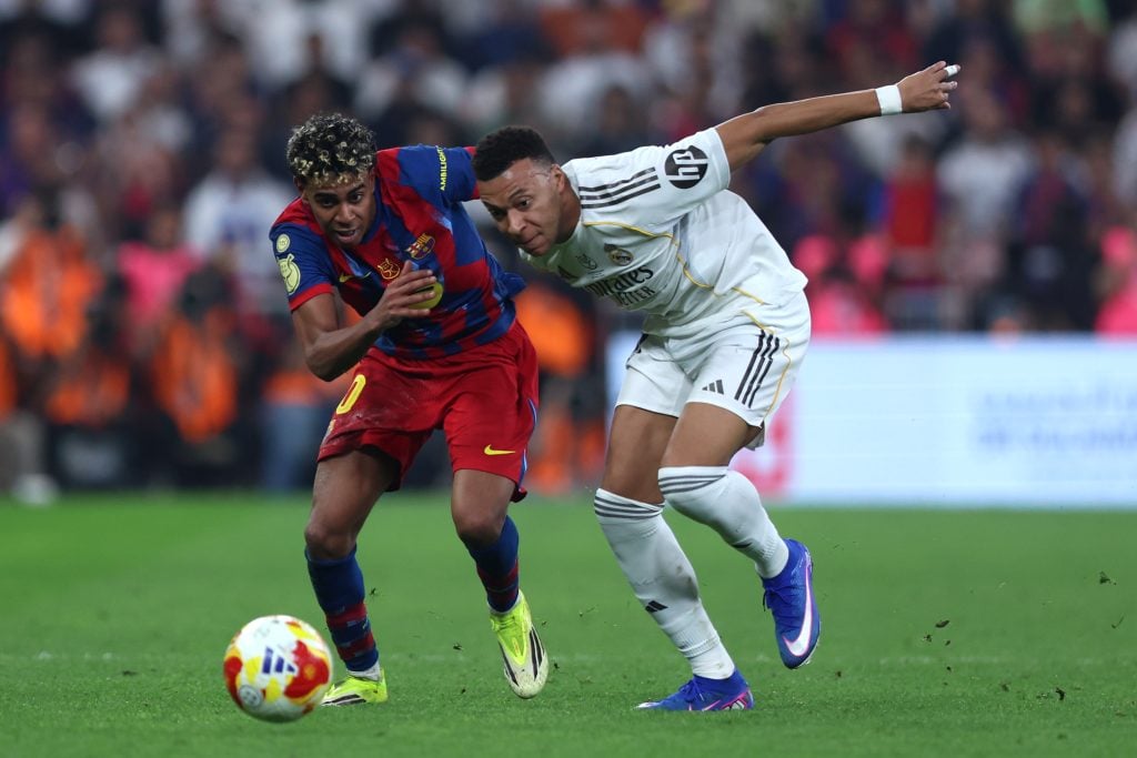 Lamine Yamal e Kylian Mbappé