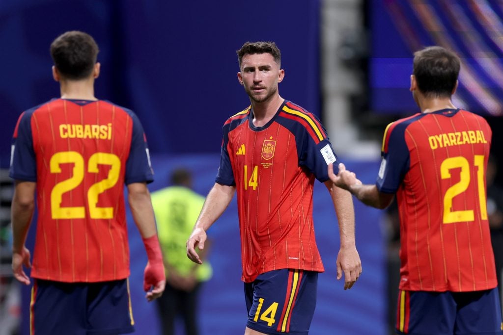 Pau Cubarsi, Aymeric Laporte and Mikel Oyarzabal of Spain