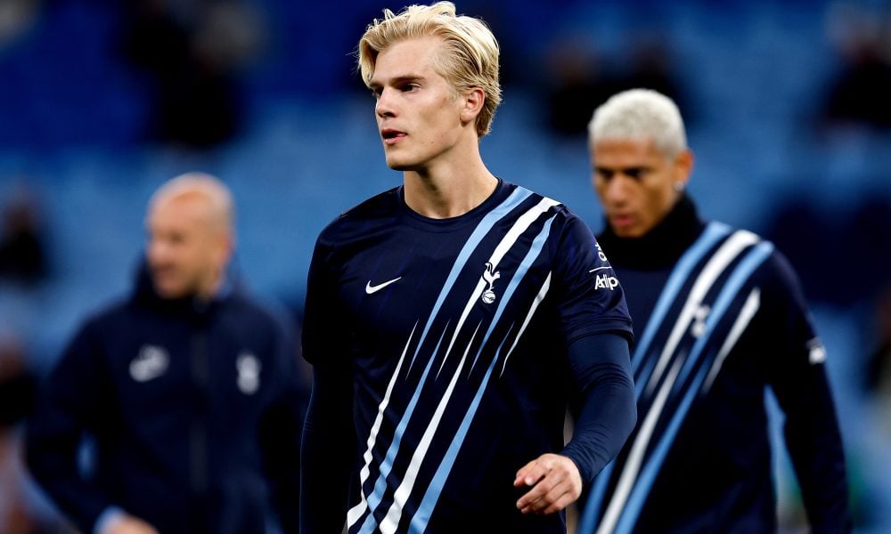 Barcelona offered the services of £60 million-rated Tottenham midfielder – report - Barca Universal