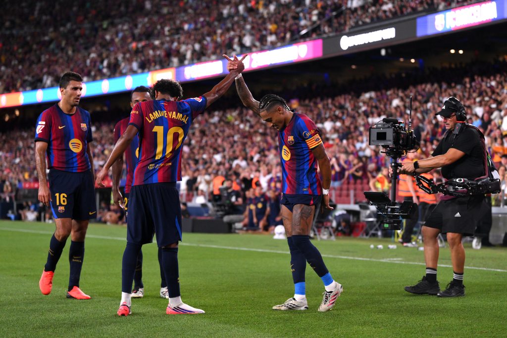 Lamine Yamal, Raphinha, Barcelona players