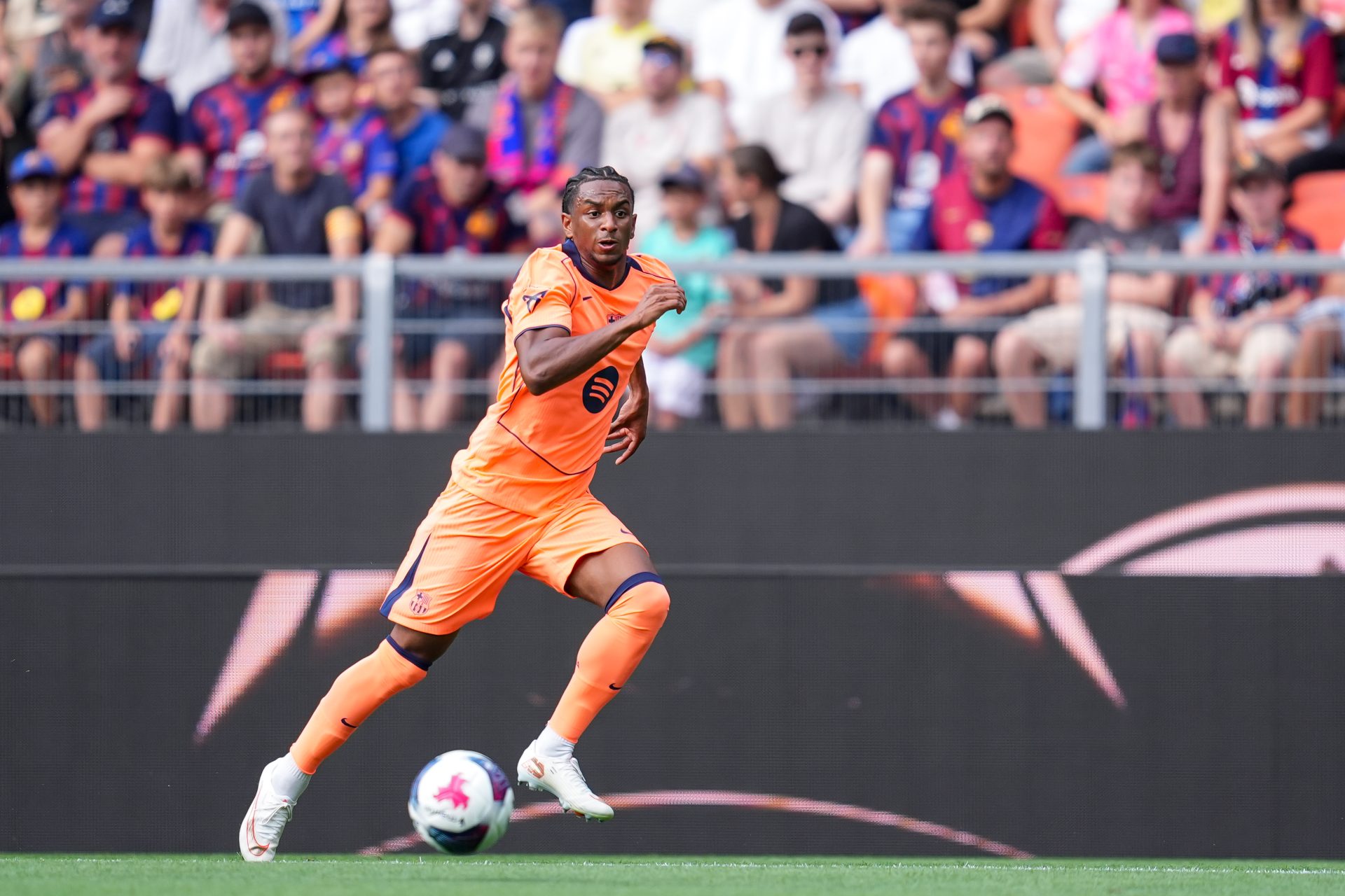 Alejandro Balde of Barcelona