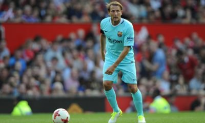 Gaizka Mendieta of Barcelona