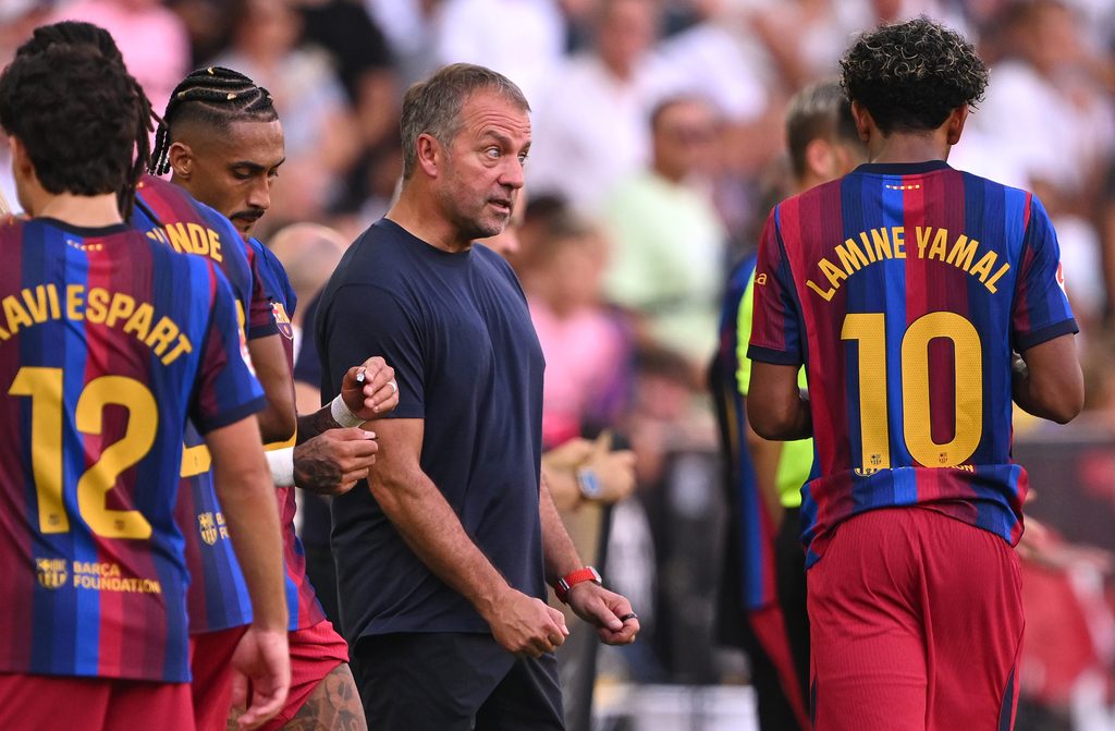 Hansi Flick, Barcelona manager