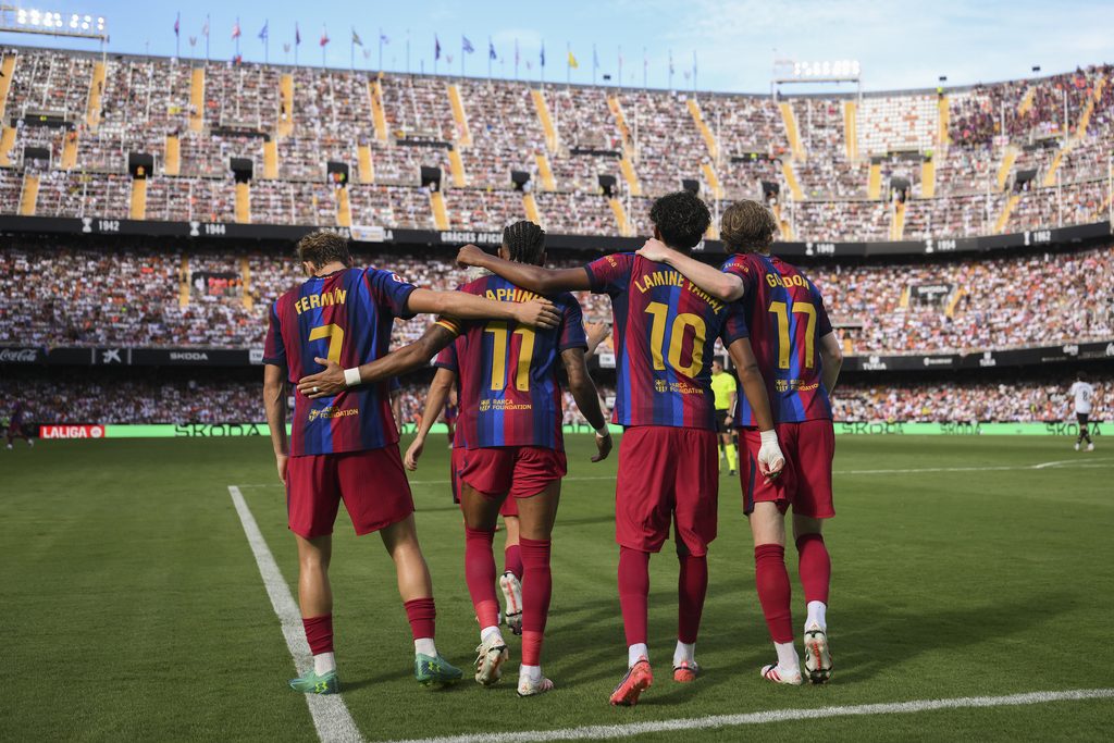 Fermin Lopez, Raphinha, Lamine Yamal and Anthony Gordon of FC Barcelona