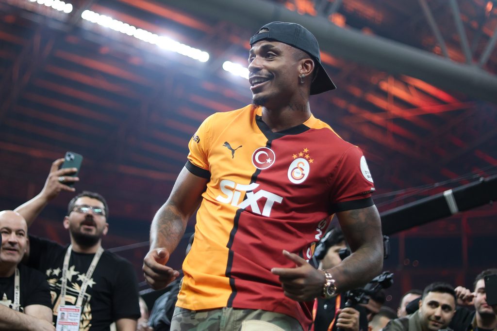 Mario Lemina of Galatasaray